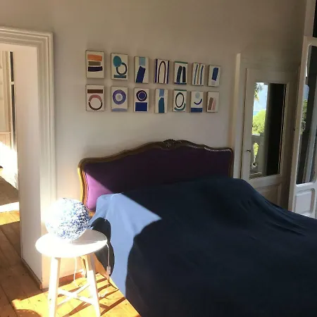 Villa Sleeps 12 Wifi