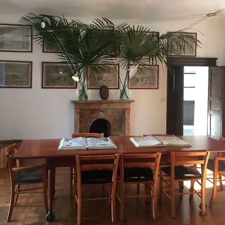 Sleeps 12 Wifi Villa *